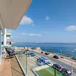 Mediterranean Luxury With Sea Views & Jacuzzi By 360 Estates Xghajra