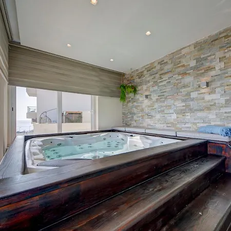 Mediterranean Luxury With Sea Views & Jacuzzi By 360 Estates *