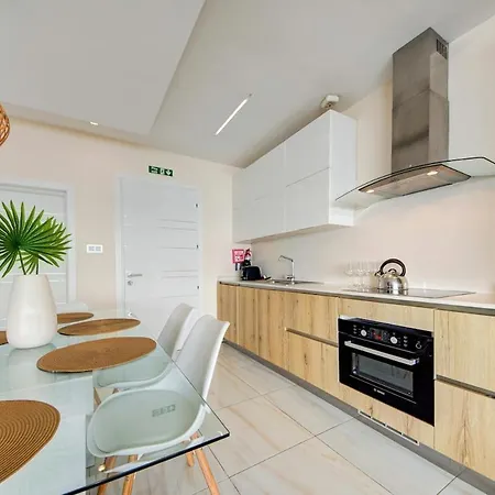 Mediterranean Luxury With Sea Views & Jacuzzi By 360 Estates Appartement