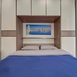 Mediterranean Luxury With Sea Views & Jacuzzi By 360 Estates *