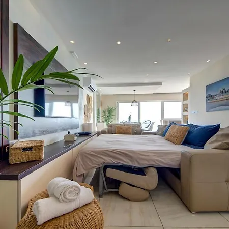 Mediterranean Luxury With Sea Views & Jacuzzi By 360 Estates