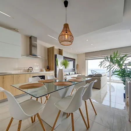 Daire Mediterranean Luxury With Sea Views & Jacuzzi By 360 Estates