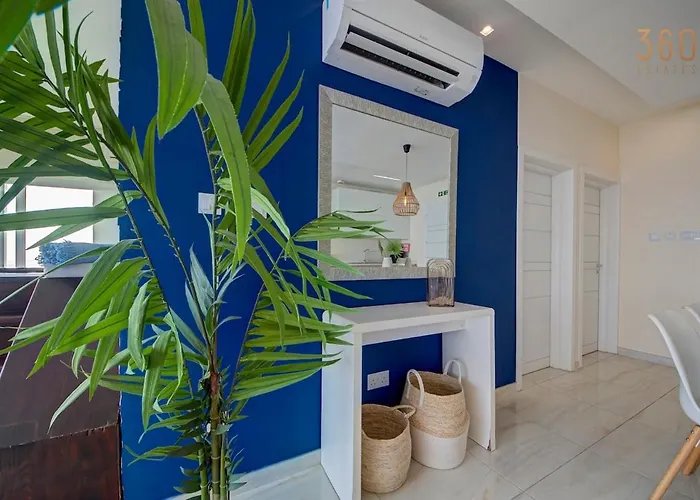 Mediterranean Luxury With Sea Views & Jacuzzi By 360 Estates