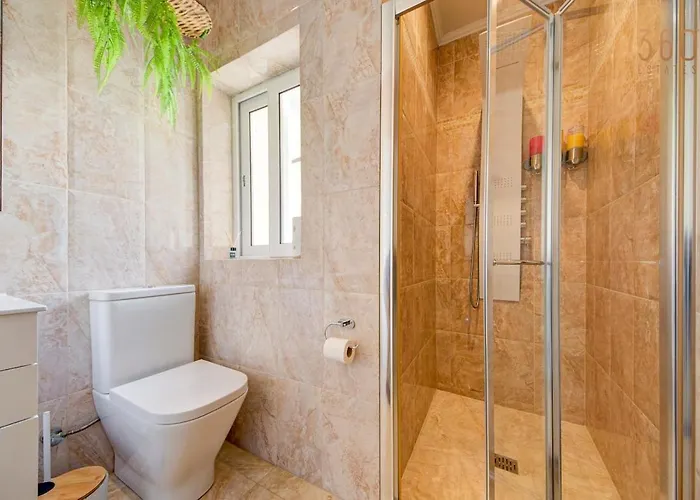 Mediterranean Luxury With Sea Views & Jacuzzi By 360 Estates Appartement Xghajra